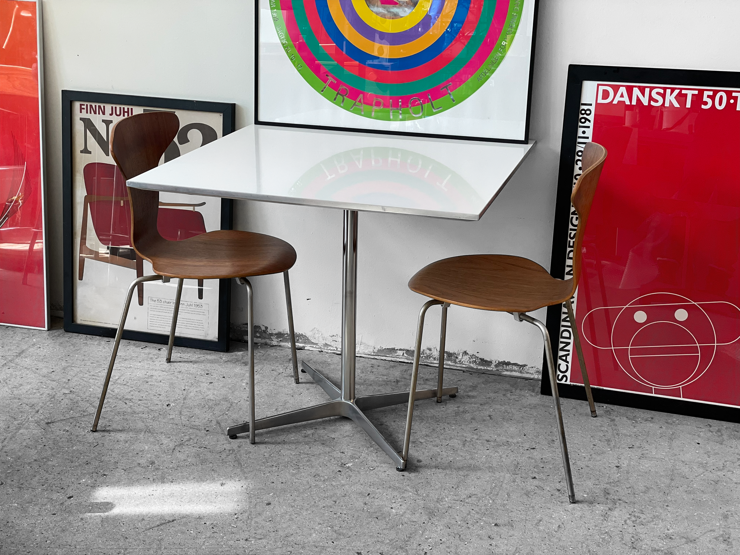 Arne Jacobsen Midcentury A631 Cafebord